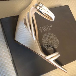 Vince camuto wedges